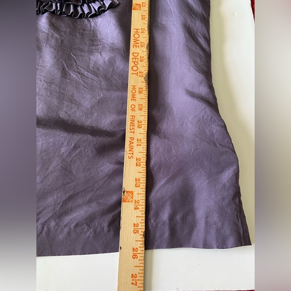 Banana Republic 100% silk purple tank top with ruffles detail women’s size M - Picture 3 of 8